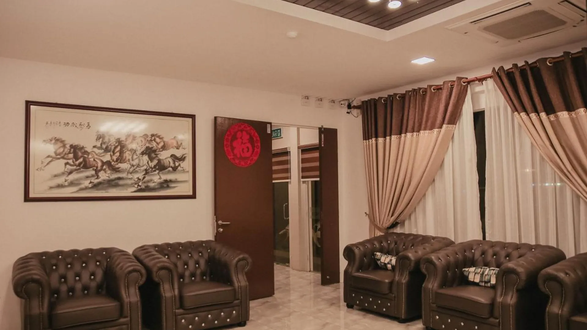 구아무상 PHOENIX HOTEL 호텔 수영장