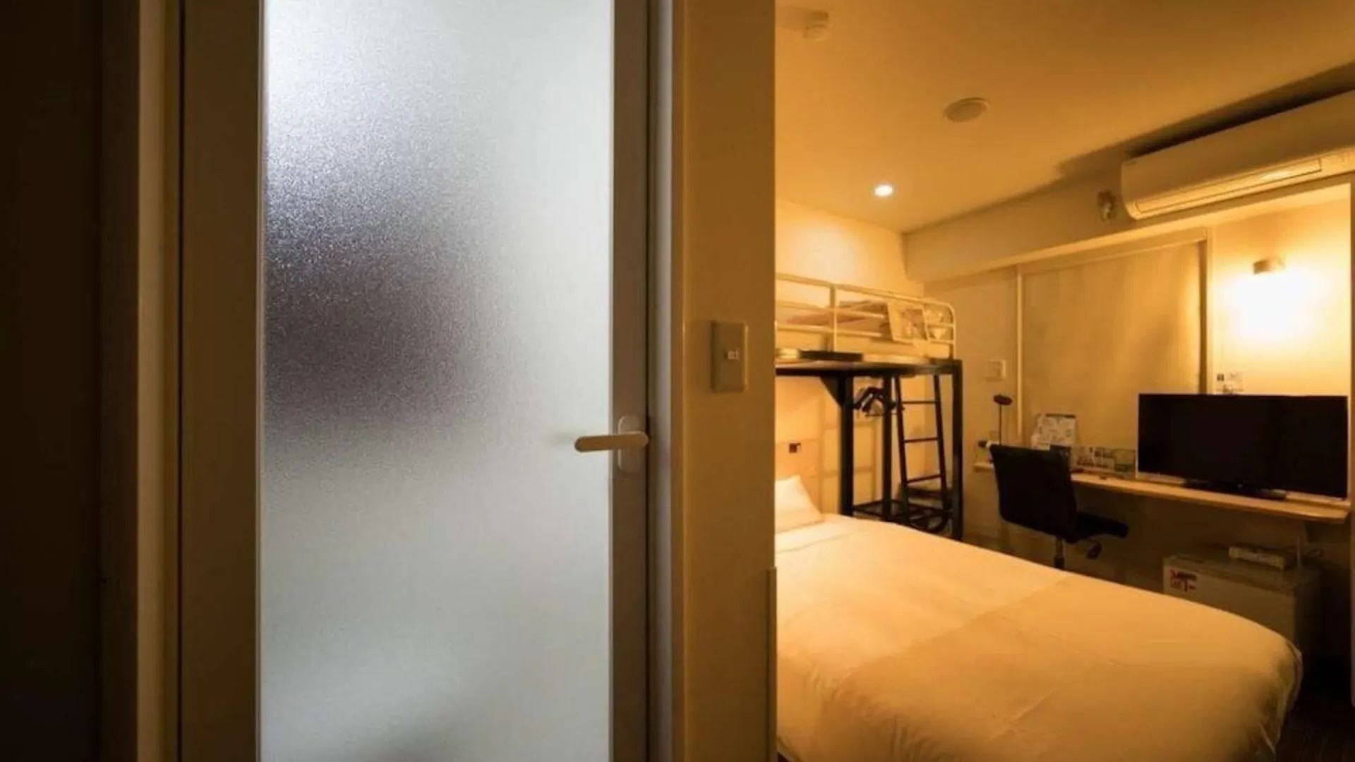 오사카 Super Hotel Subway Tanimachi 4-Chome Exit 6 3성급 호텔 스위트룸