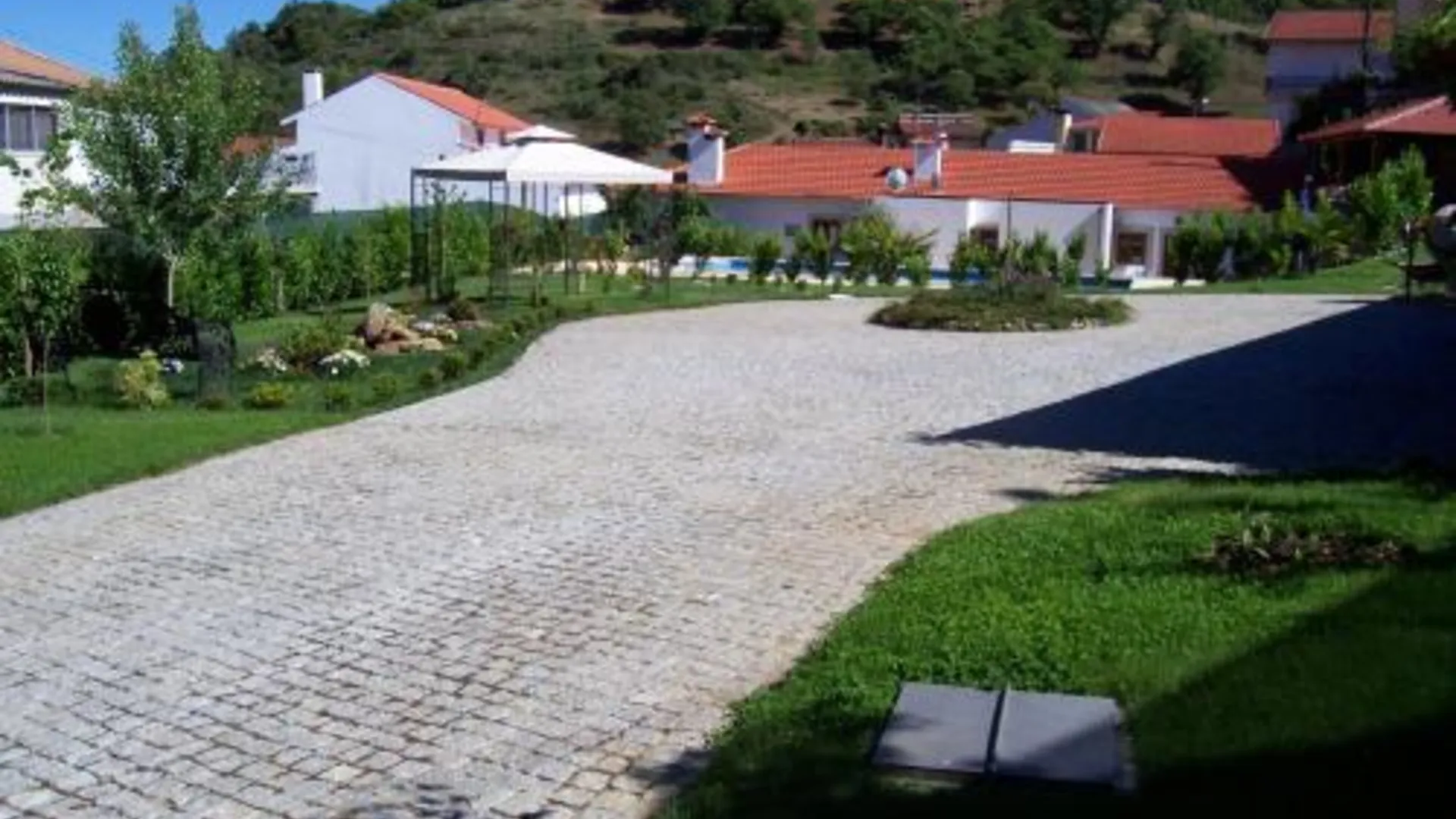 바라간카 Solar de Rabal 4성급 게스트하우스 전망