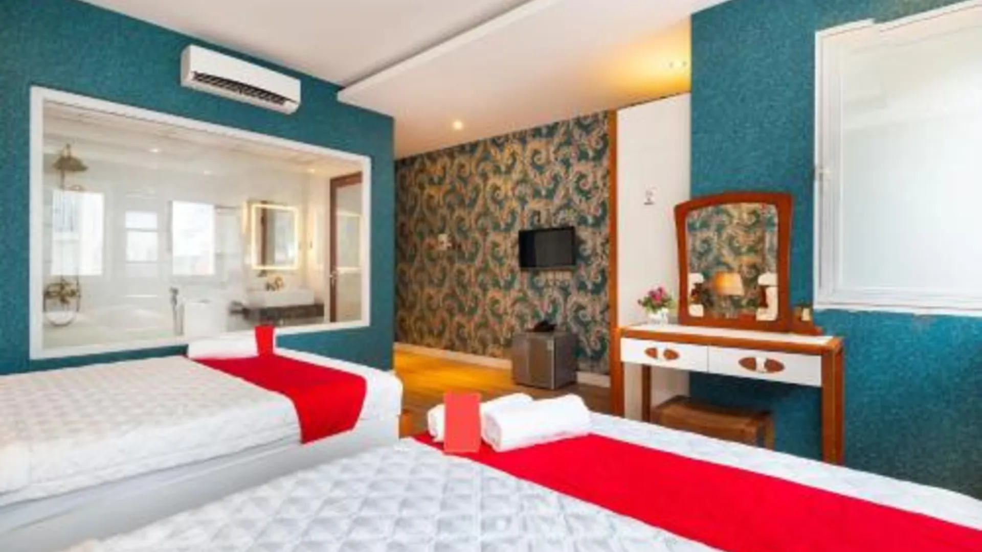 호치민 스프링 에어포트 호텔 - 24아워스 스테이 2성급 호텔 스위트룸