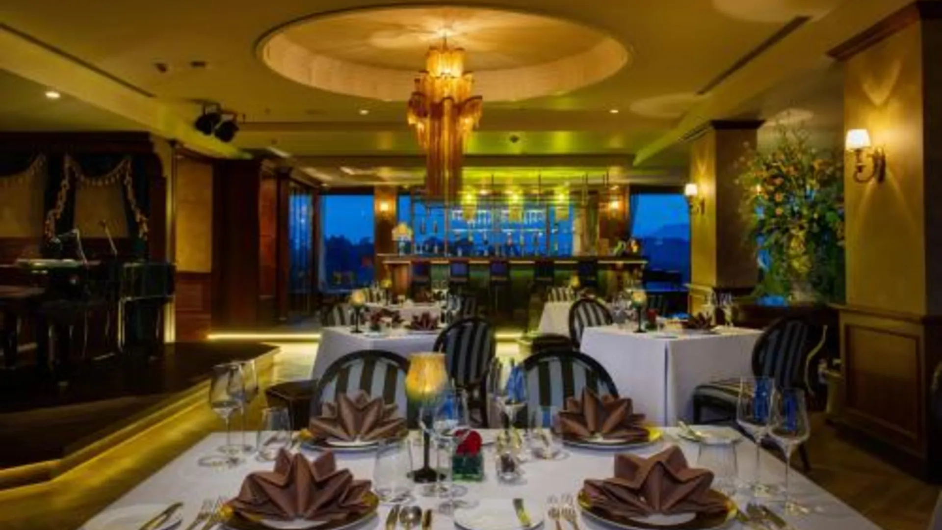 치앙라이 더 리버리 바이 카타타니 5성급 호텔 레스토랑