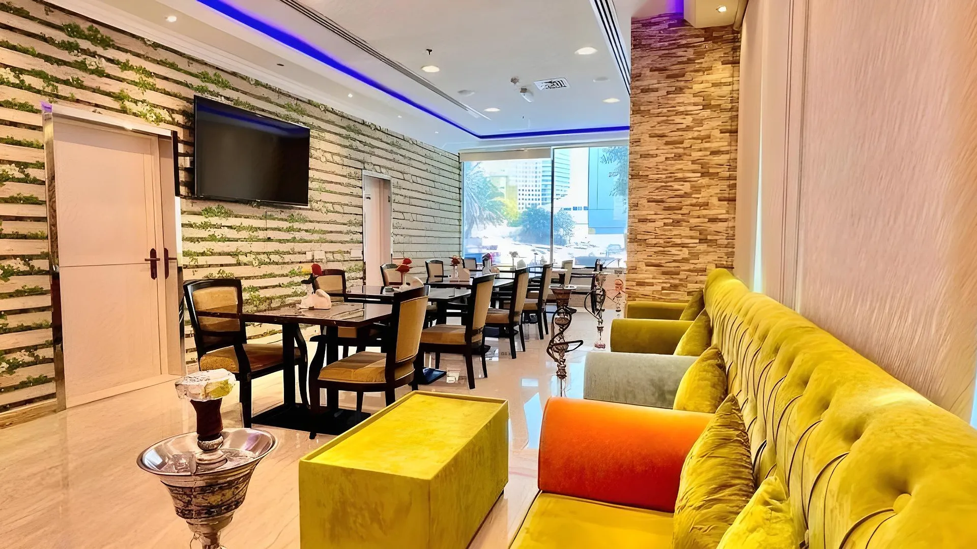 아지만 Dream Palace Hotel Ajman 2성급 호텔 외관