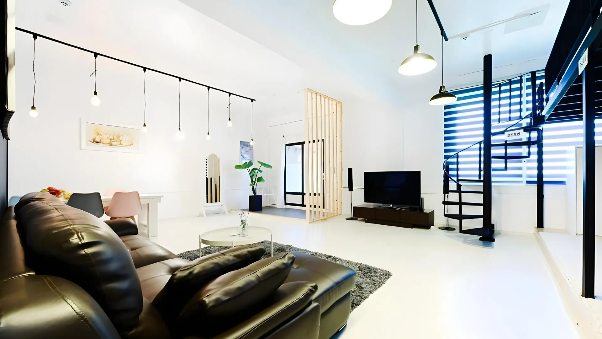 가평 두밀키즈플레이연수원 3성급 게스트하우스 스위트룸