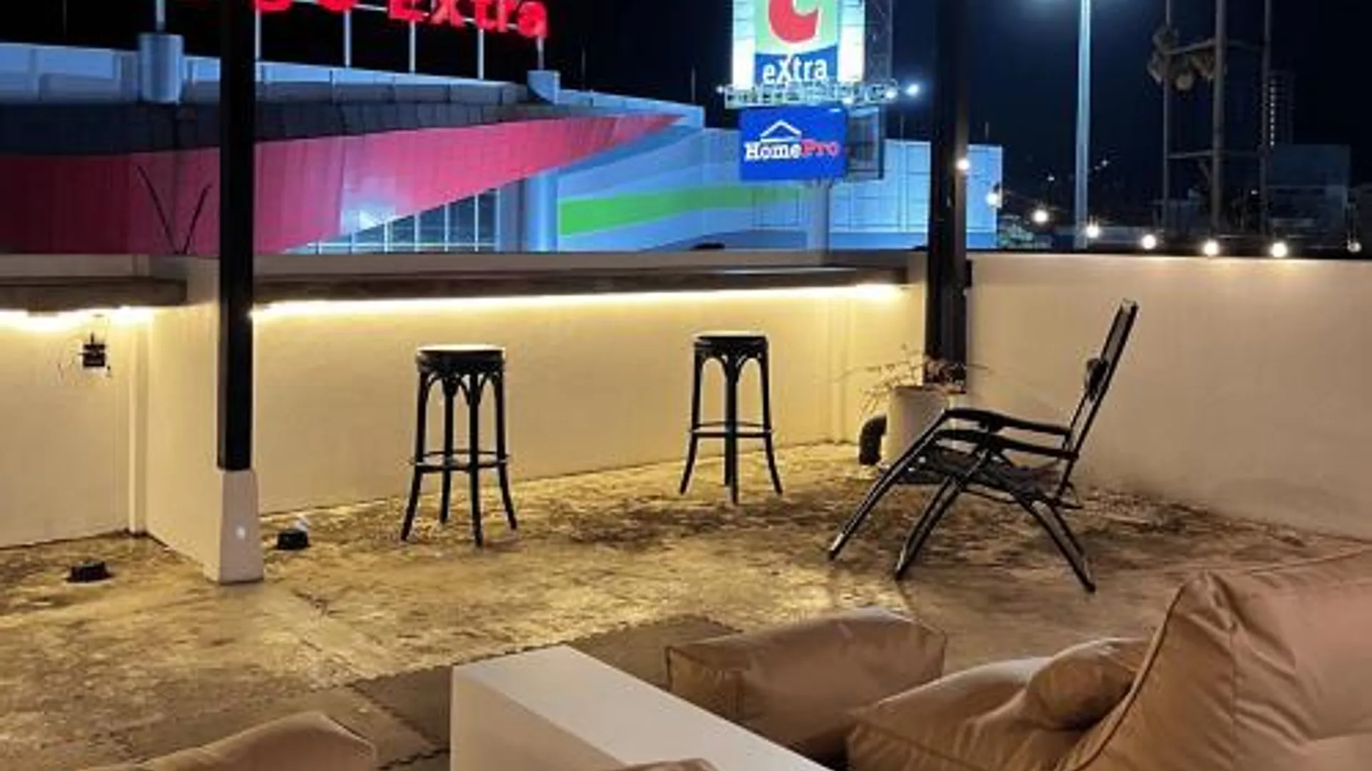 핫야이 BAAN650 Hostel 2성급 호텔 수영장