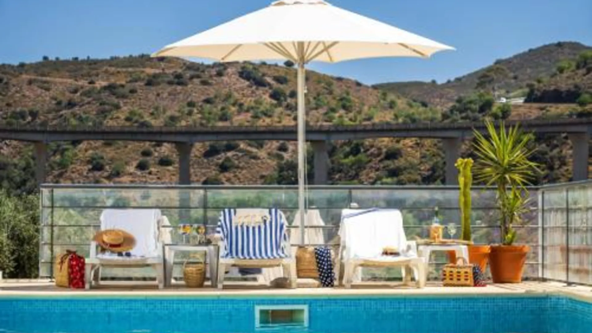 메르톨라 호텔 무세우 3성급 호텔 스위트룸