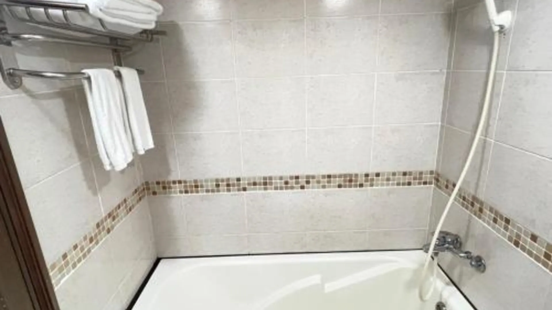 타이베이 린인 스테이션 첸 2성급 호텔 수영장