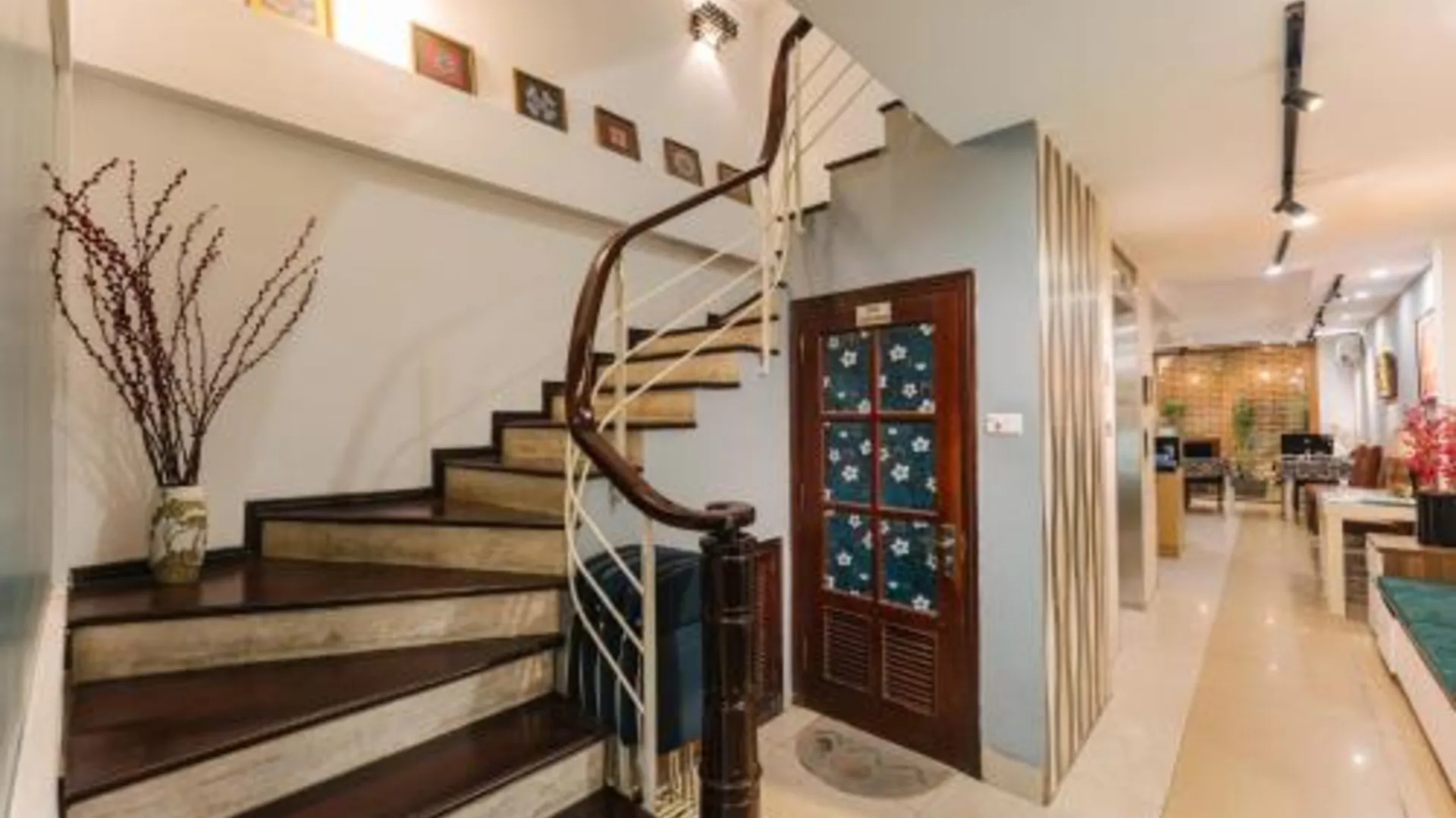 하노이 Cheers Hostel Hanoi 호텔 외관