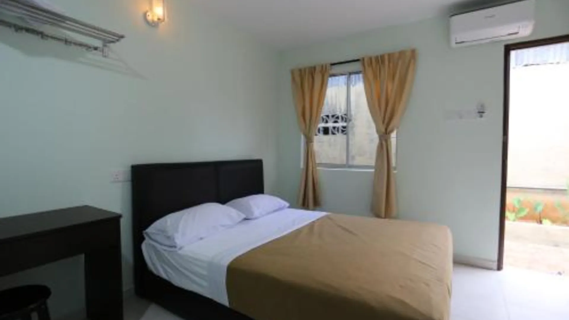 말라카 호텔 텡케라 2성급 호텔 스위트룸