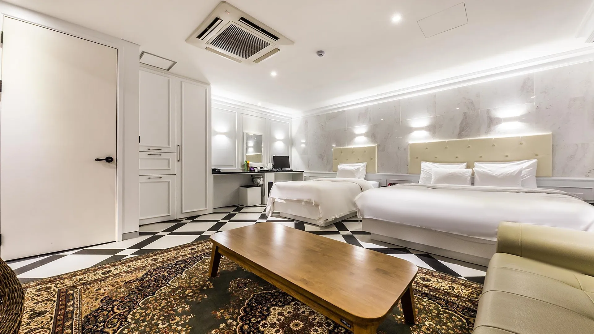 서울 종로 컬리넌 호텔 2성급 호텔 스위트룸