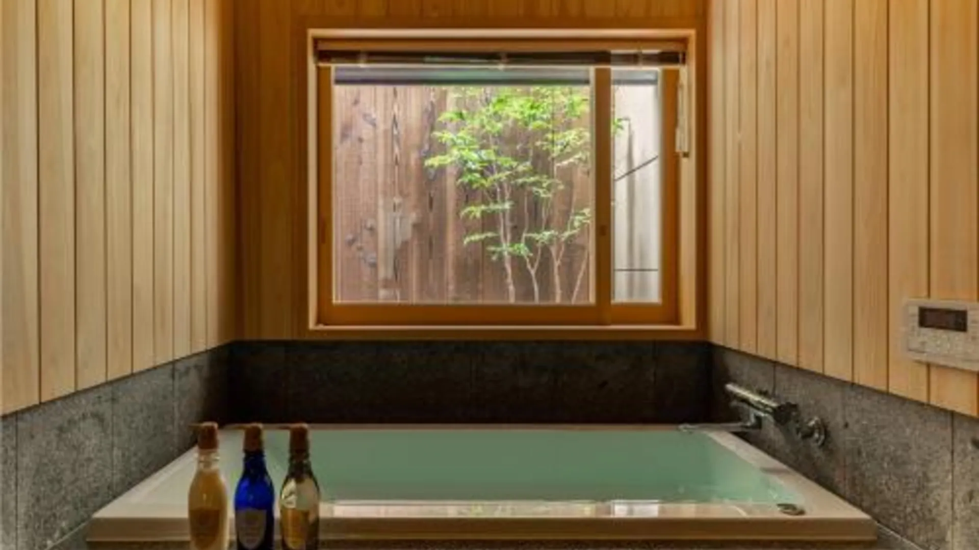 교토 구치마치쿤 호시야 탄잔 료칸, 교토 아라시야마 3성급 호텔 외관