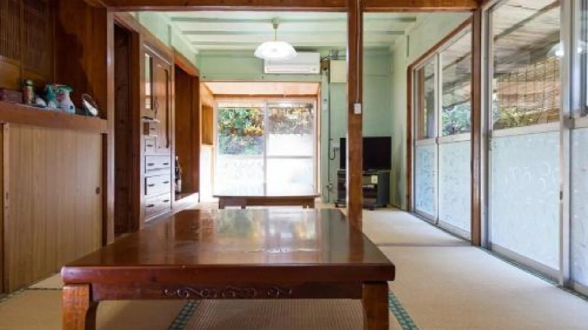 오키나와 본섬 猫宿 Muribushi-inn 3성급 싱글룸 로비