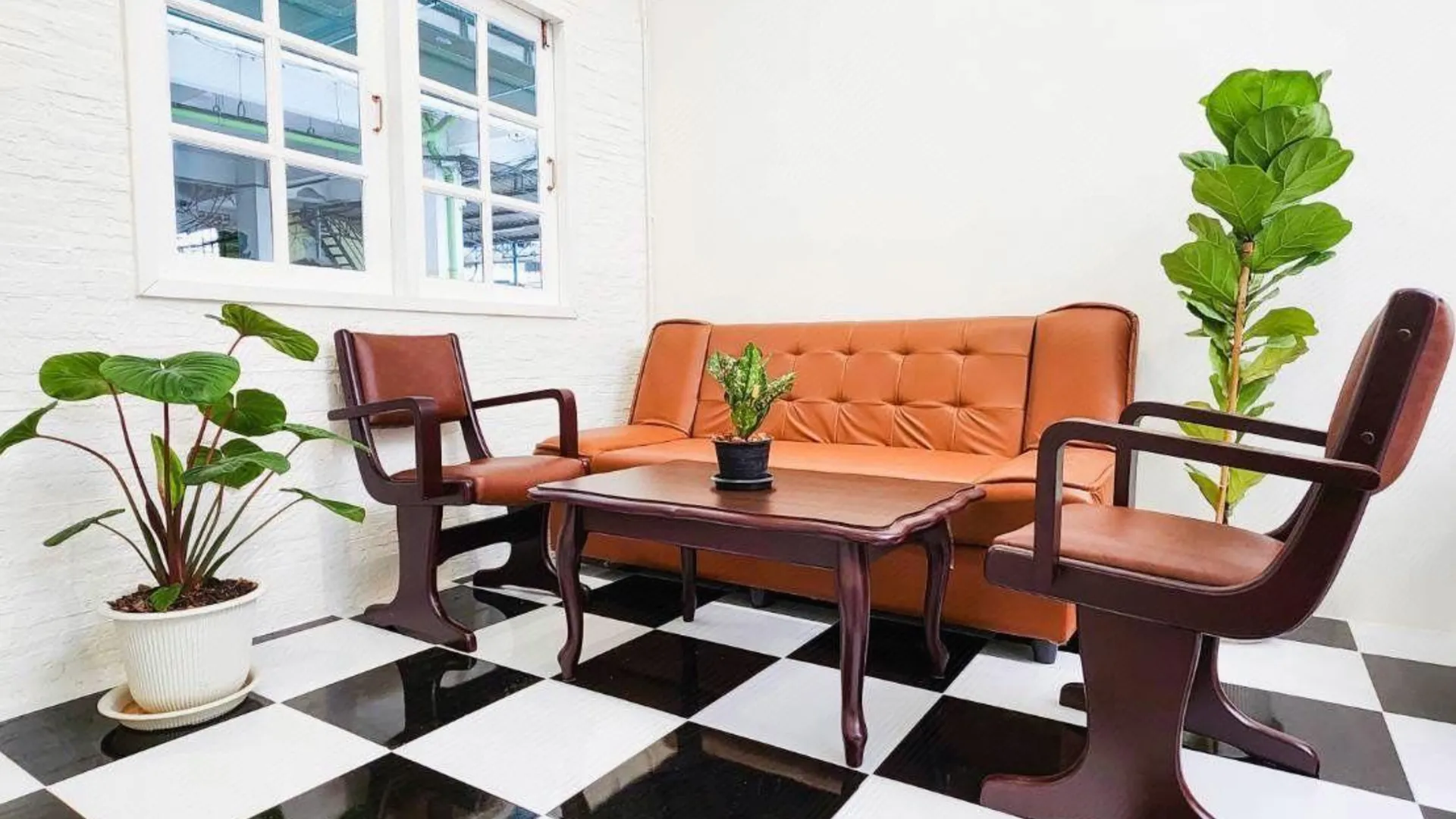 방콕 느와르 카페 앤 호스텔 5성급 호텔 전망