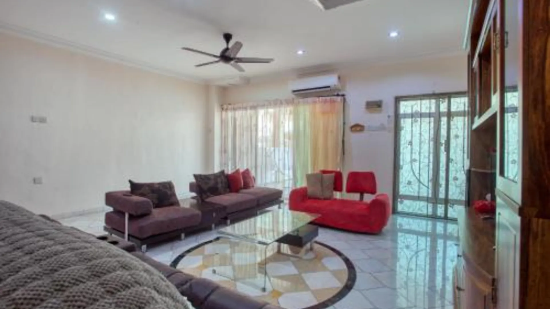 이포 Best Value  Homestay Neareast@Lost World Of Tambun 3성급 게스트하우스 스위트룸