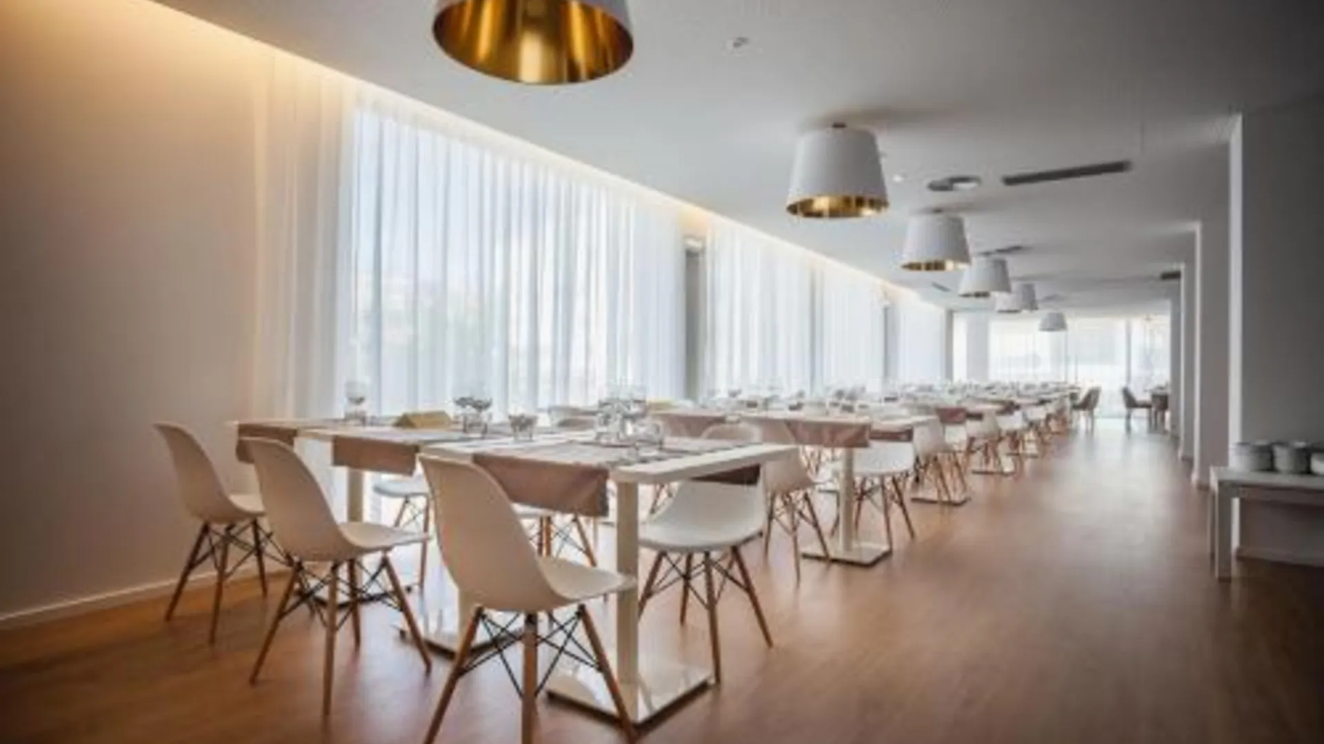 파티마 에센스 인 마리아노스 호텔 4성급 호텔 로비