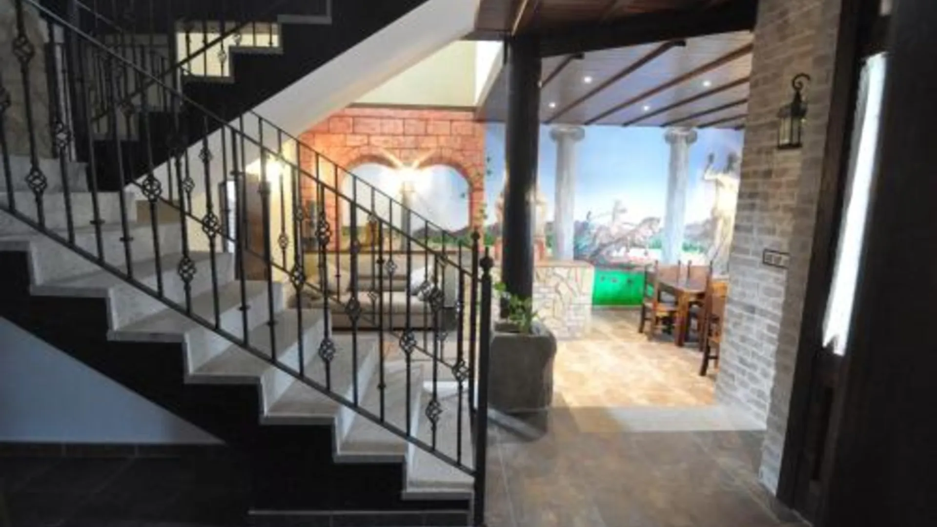 플라센샤 Via Caparra Superior 4성급 게스트하우스 전망