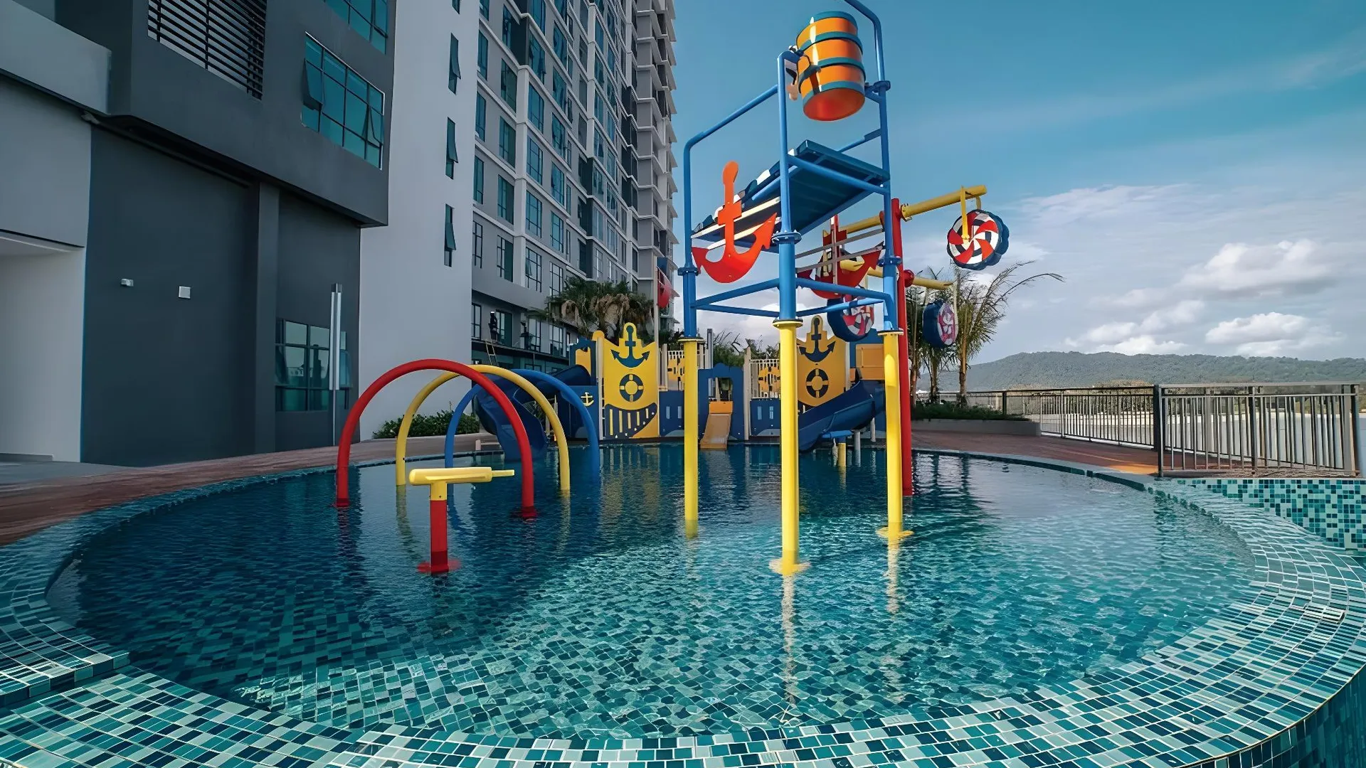 쿠안탄 테루크 쳄페타크의 아파트먼트 (800m², 침실 2개, 프라이빗 욕실 2개) 5성급 싱글룸 객실