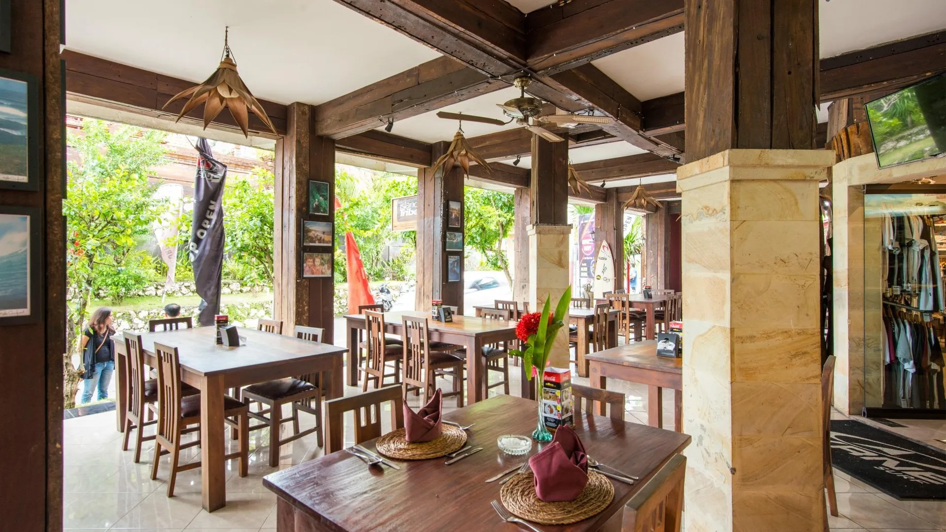 발리 마모 호텔 울루와투 3성급 호텔 외관