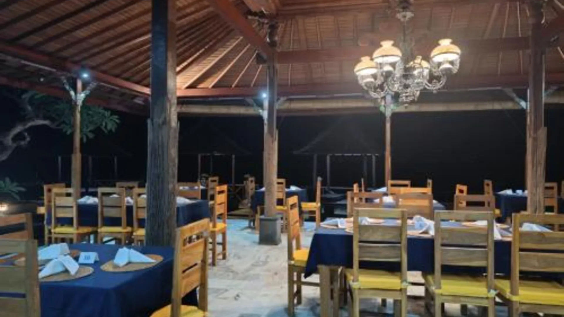 발리 The ARIRAS Resort 4성급 호텔 로비