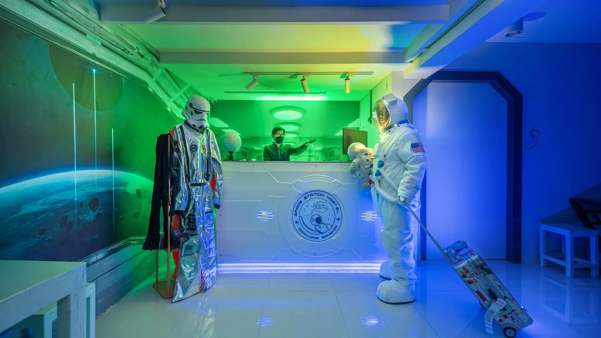 방콕 스페이스 스테이션 호스텔 2성급 호텔 수영장