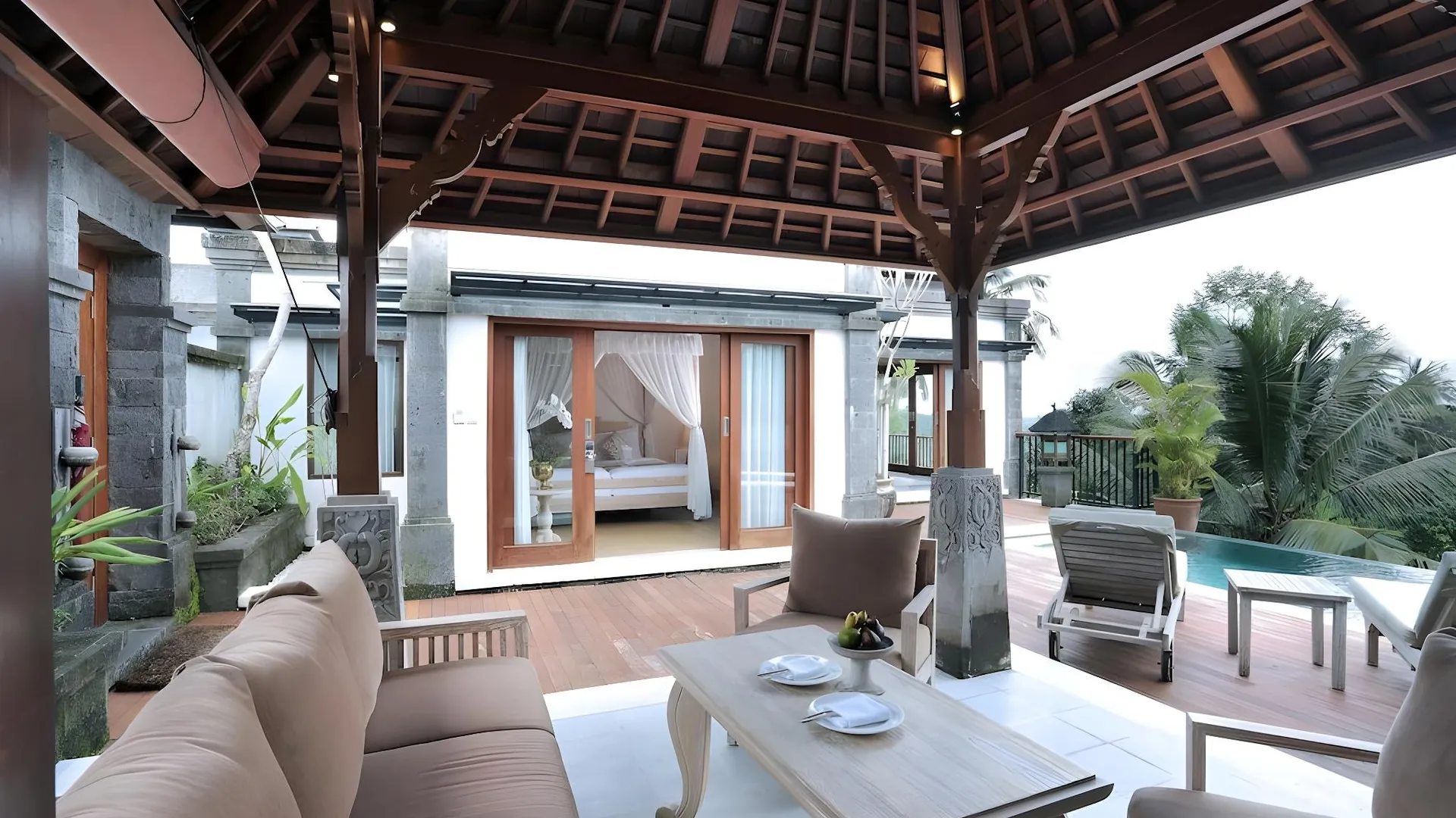 발리 비세사 우붓 리조트 5성급 호텔 수영장