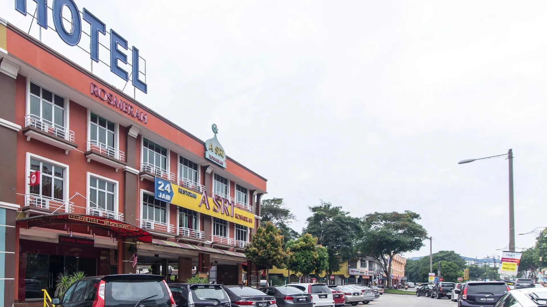 말라카 호텔 로스메라 2성급 호텔 스위트룸