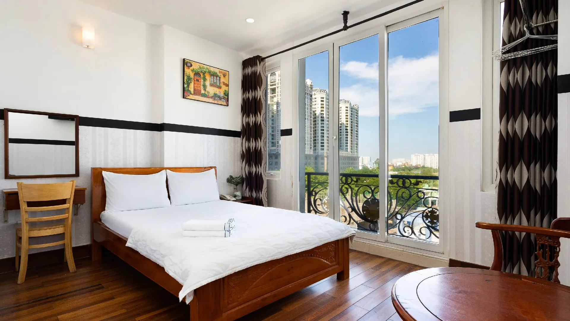 호치민 람 선 호텔 1성급 호텔 스위트룸