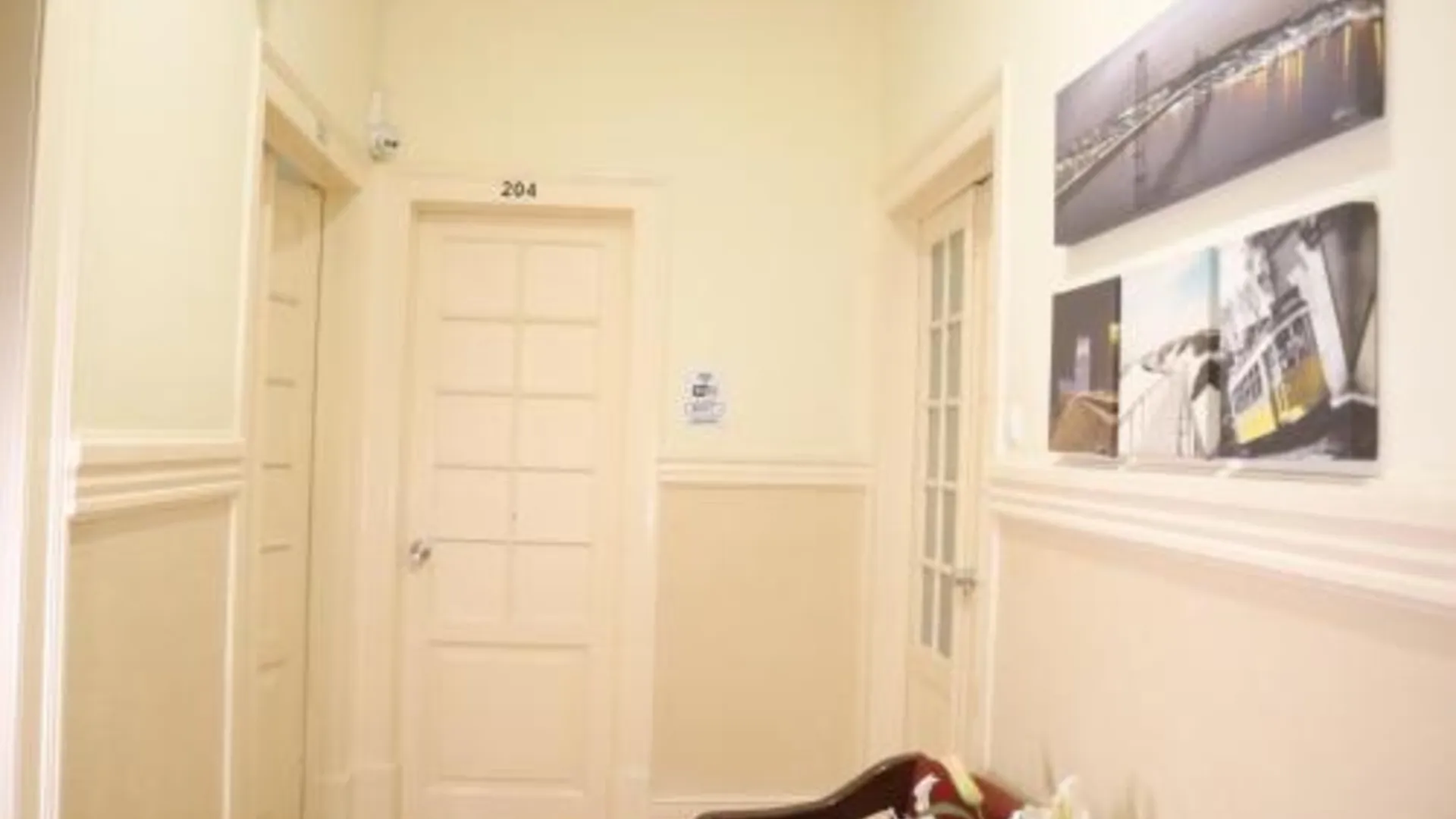 리스본 미디스 알로자멘투 로컬 2성급 호텔 객실