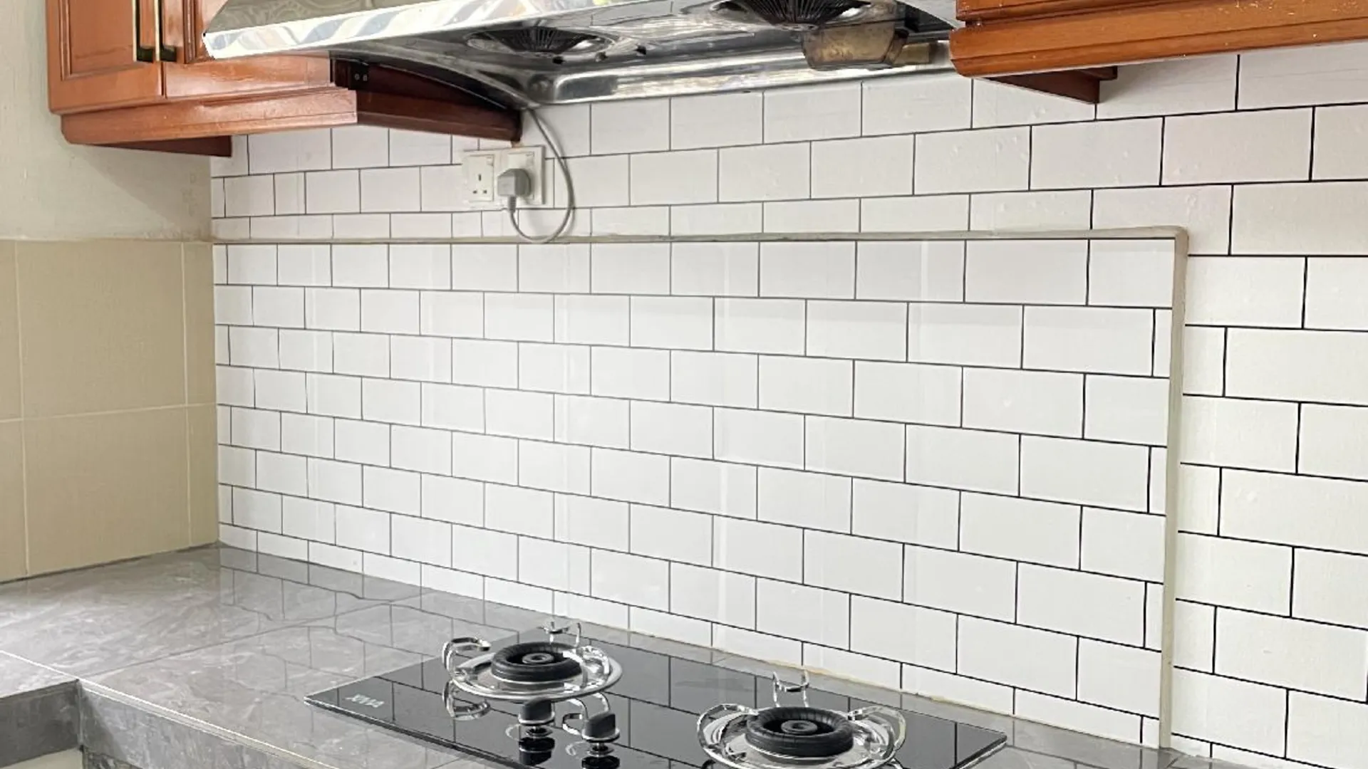 말라카 바투 베렌담의 프라이빗 하우스 (100m², 침실 3개, 프라이빗 욕실 3개) 3성급 게스트하우스 레스토랑