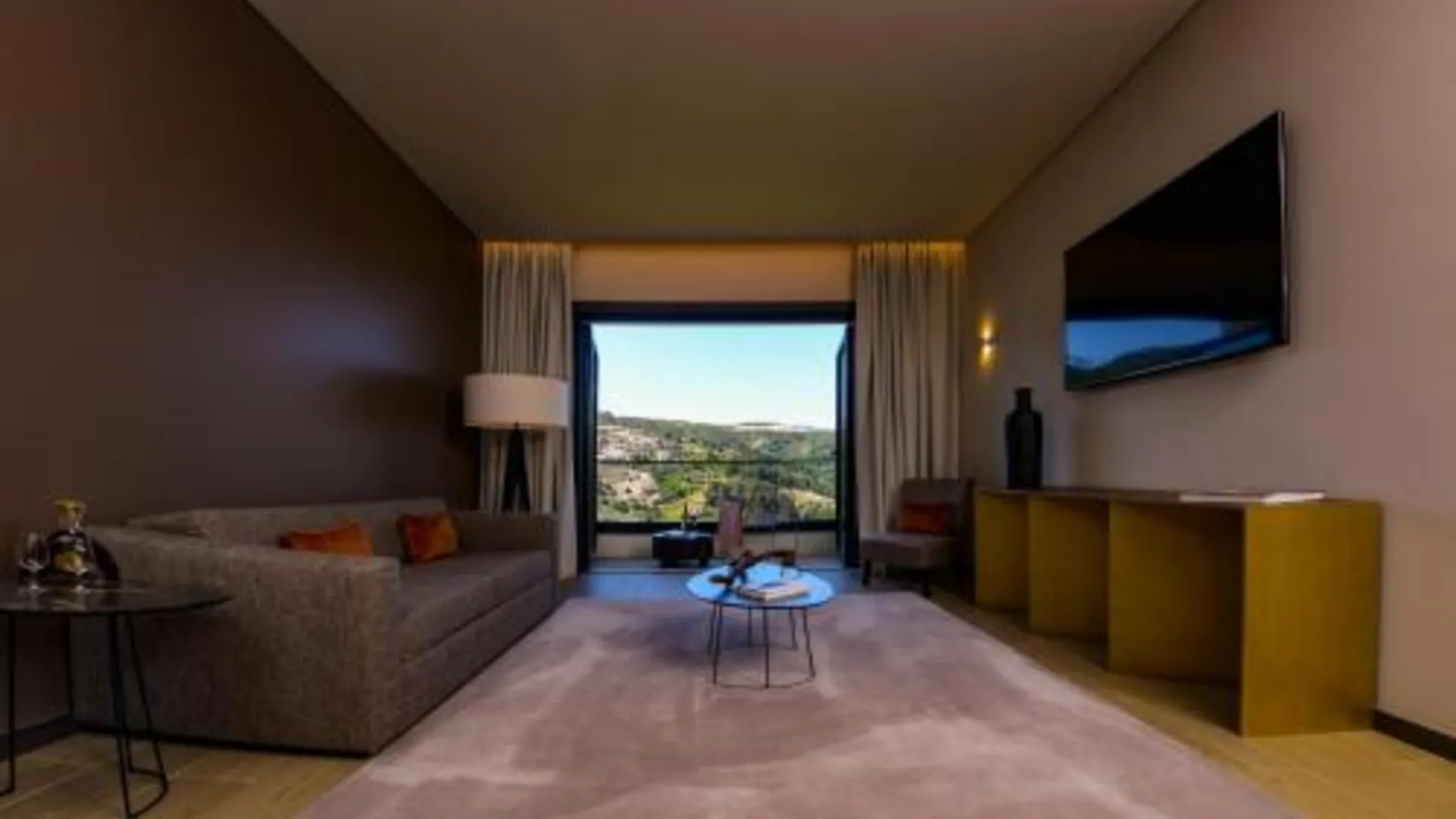 산타 마르타 드 페네구아 MW Douro Wine & Spa 5성급 호텔 스위트룸