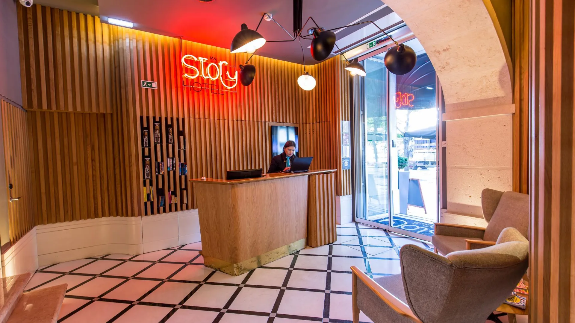 리스본 마이스토리 호텔 로씨우 3성급 호텔 외관