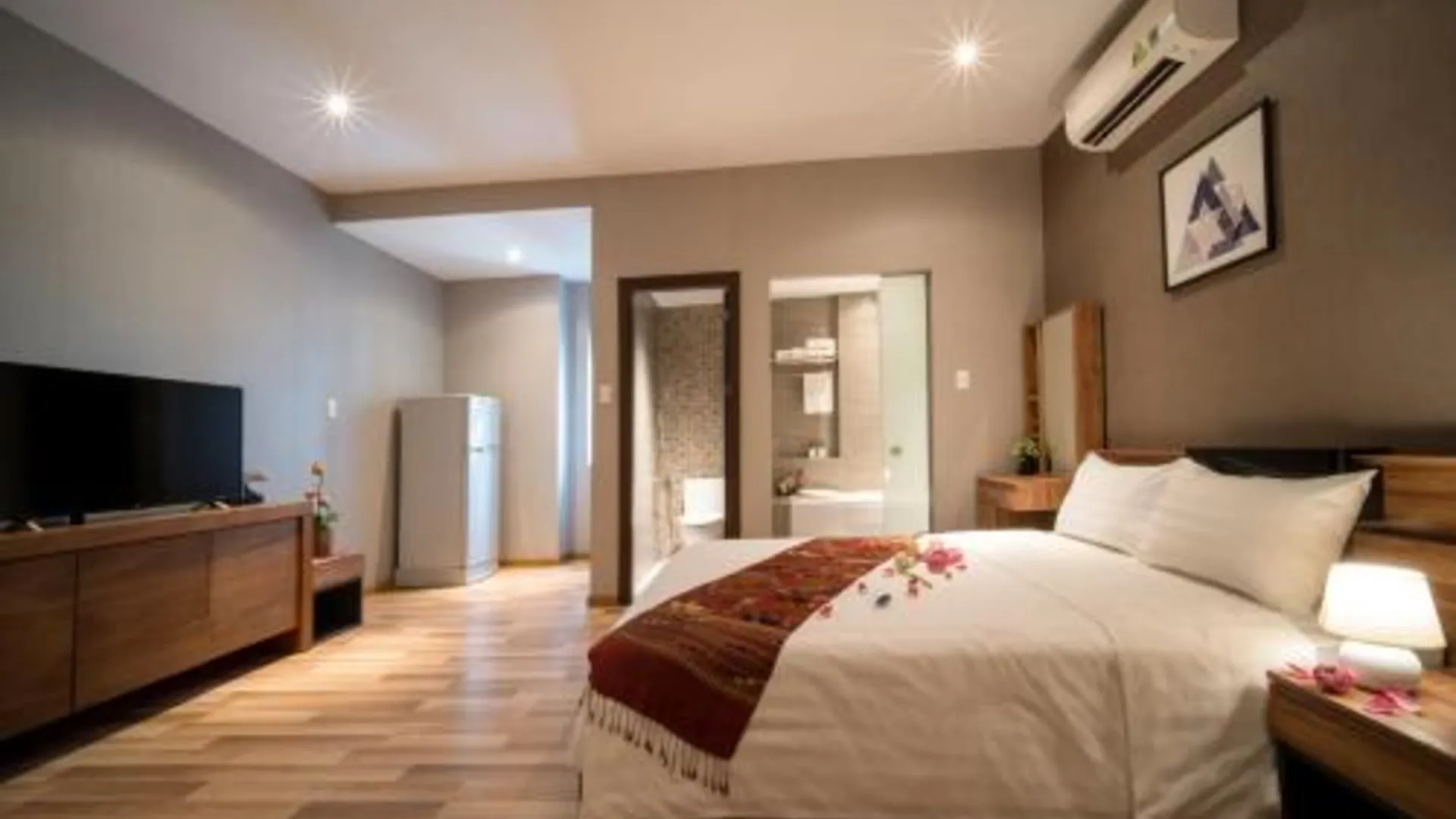 호치민 센 스파 서비스 아파트먼트 4성급 호텔 레스토랑