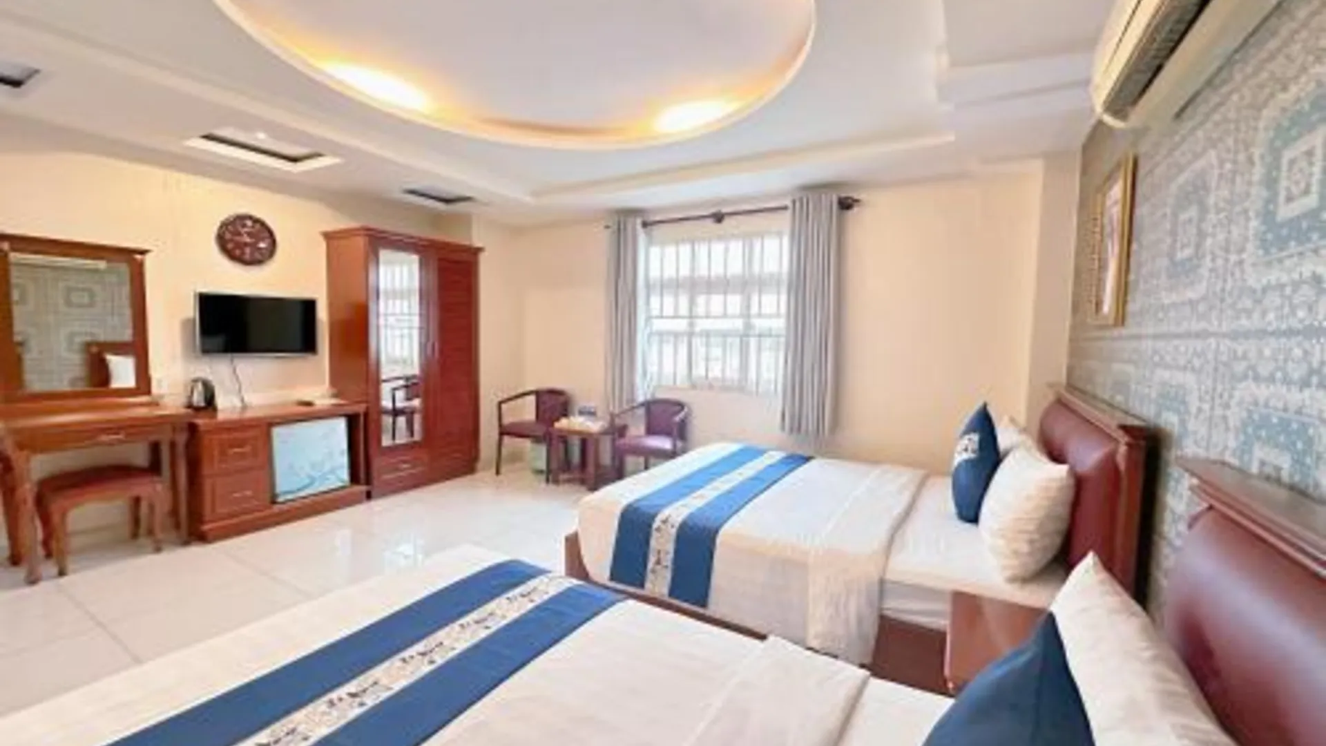 호치민 킴 둥 호텔 쩐 쾅 카이 2성급 호텔 전망