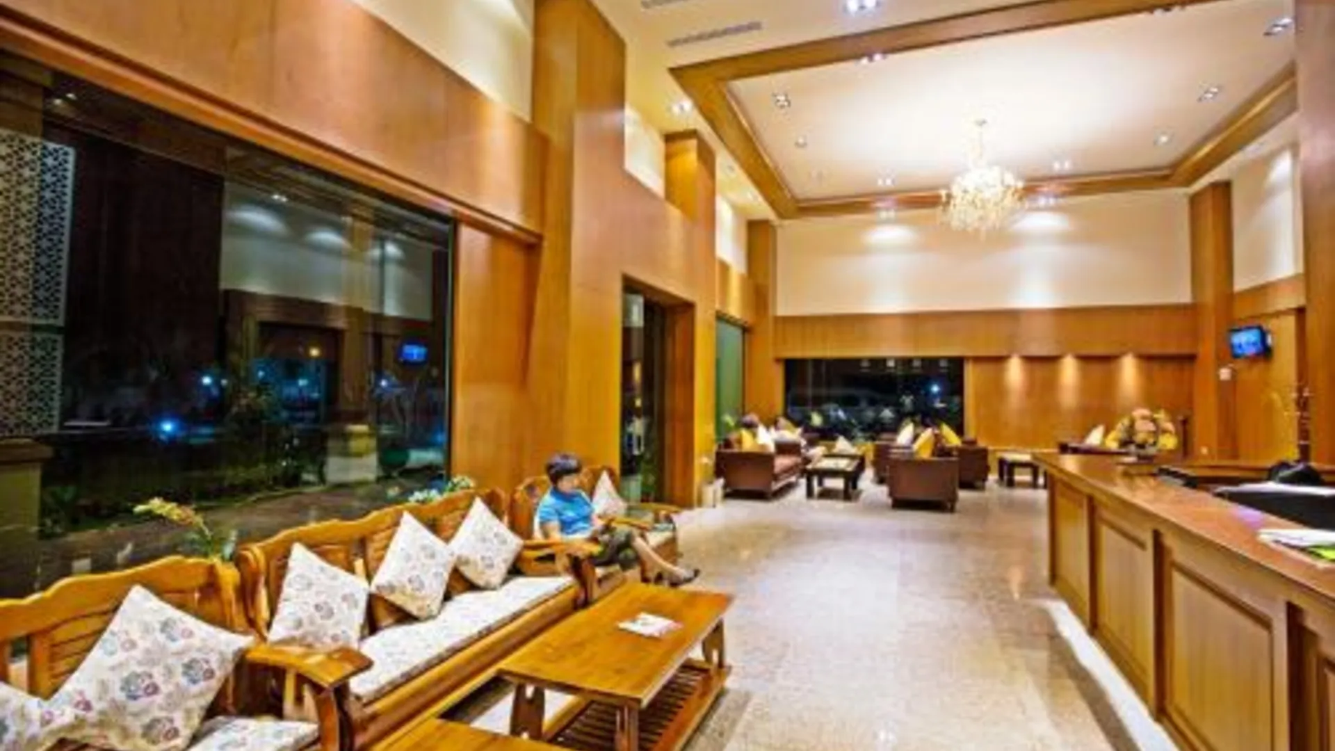 푸켓 에어포트 리조트 푸켓 3성급 호텔 외관