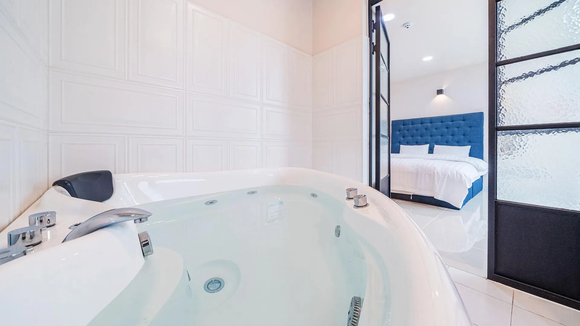 가평 가평 펜션 더 스퀘어 24 스파펜션 3성급 게스트하우스 객실