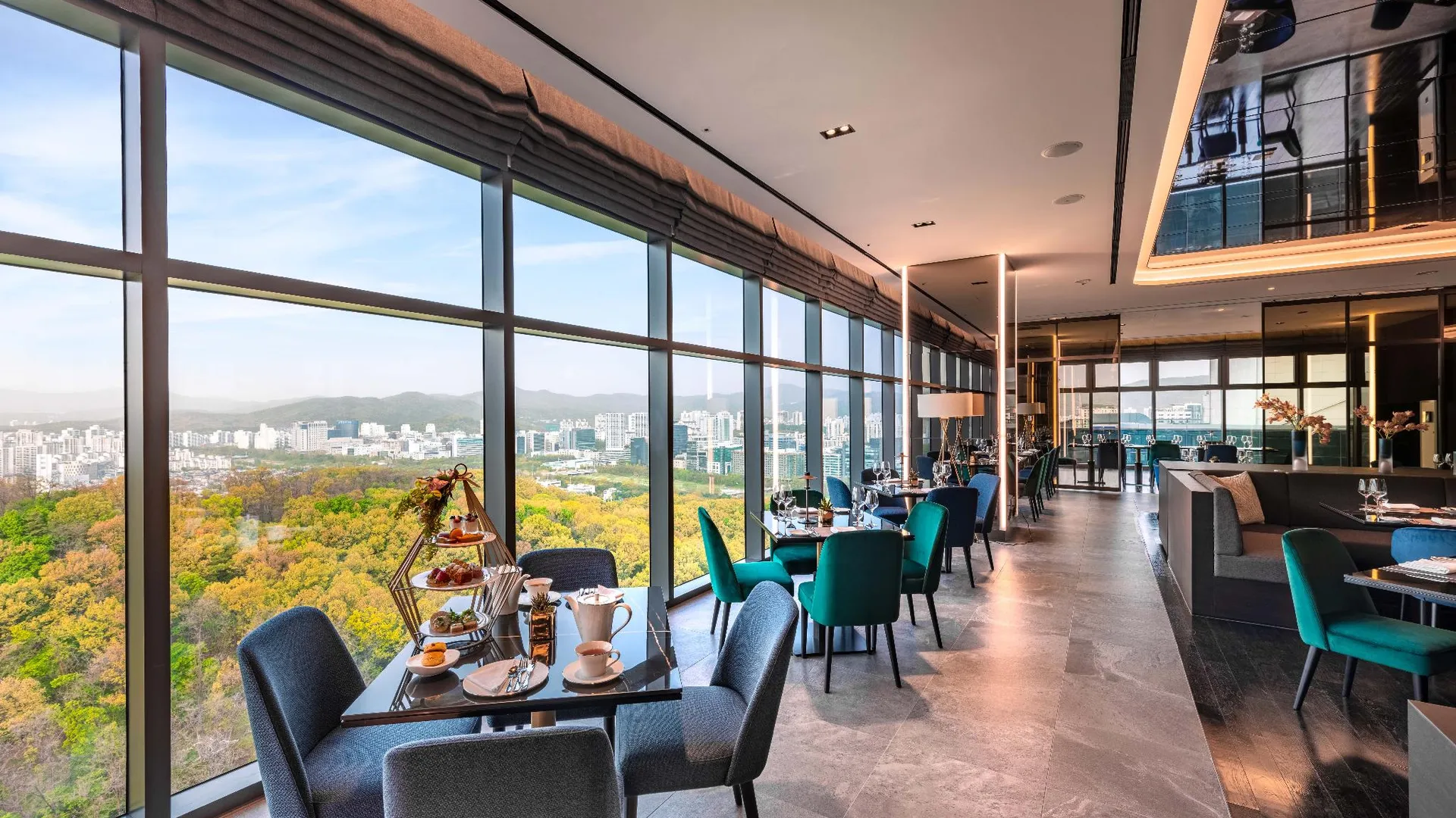 성남 더블트리 바이 힐튼 서울 판교 레지던스 5성급 호텔 로비