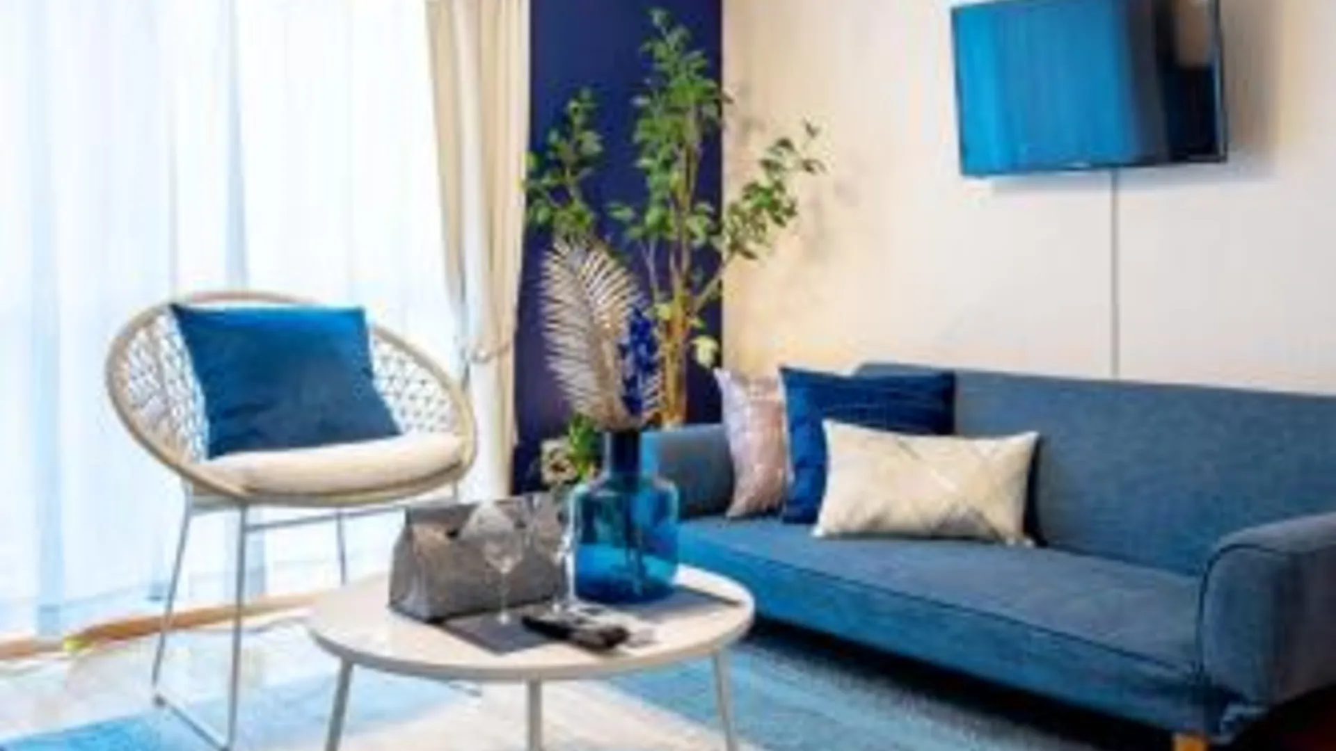 오키나와 본섬 Type B Room 40平米 -ウル エスポワール那覇- 2성급 싱글룸 객실