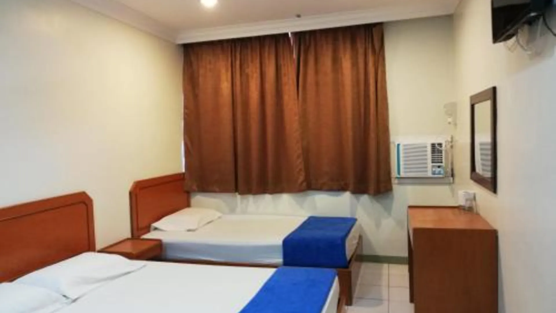 둥군 Sri Gate Hotel 호텔 객실