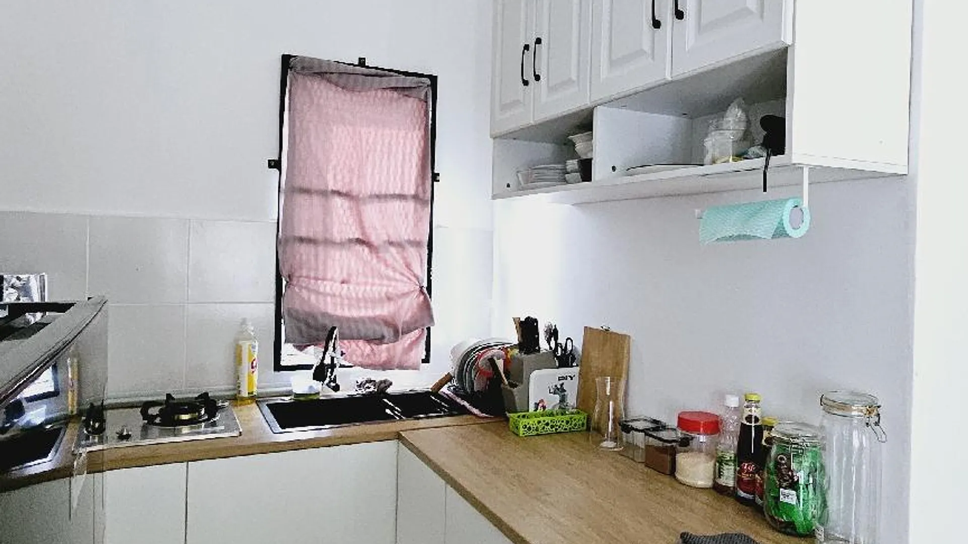 포트 딕슨 시 루사의 프라이빗 하우스 (1000m², 침실 3개, 프라이빗 욕실 2개) 3성급 싱글룸 외관