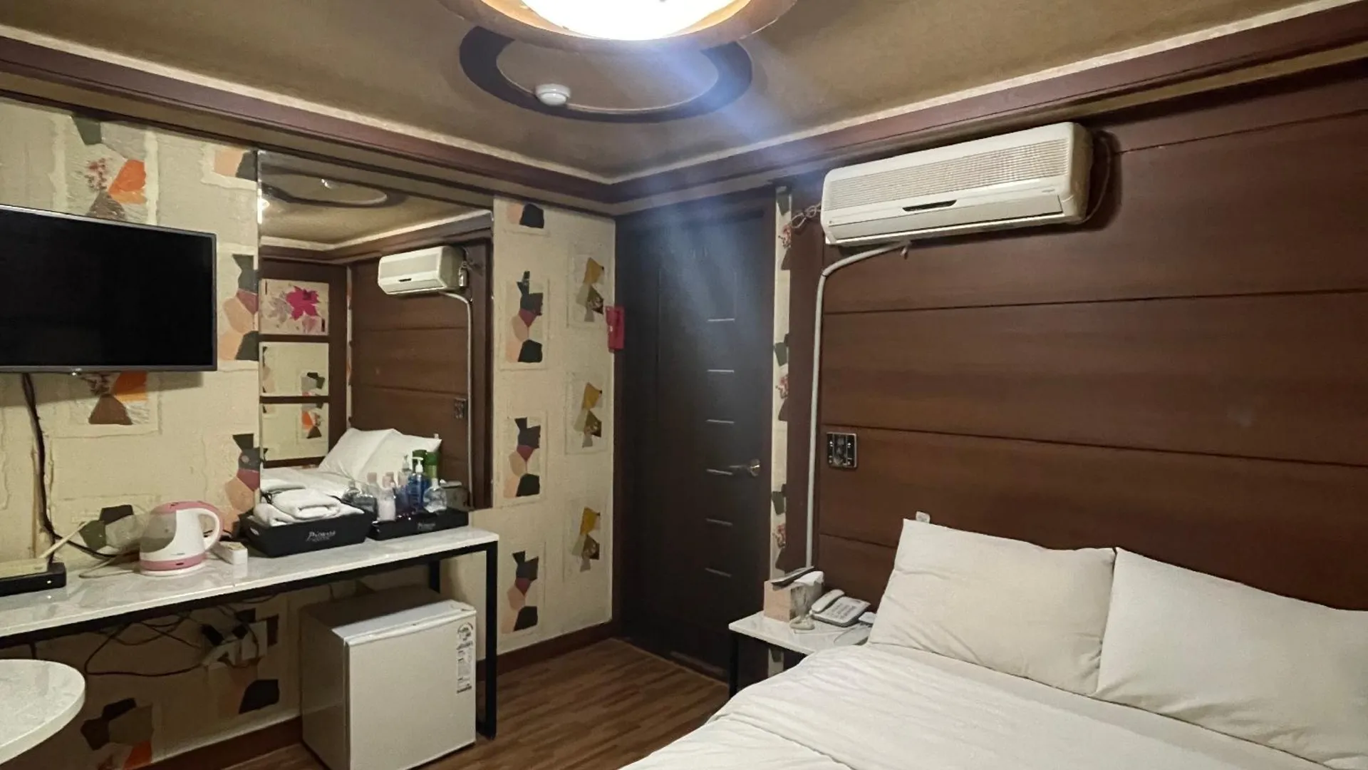 서울 종로(3가) 피카소 호텔 로비