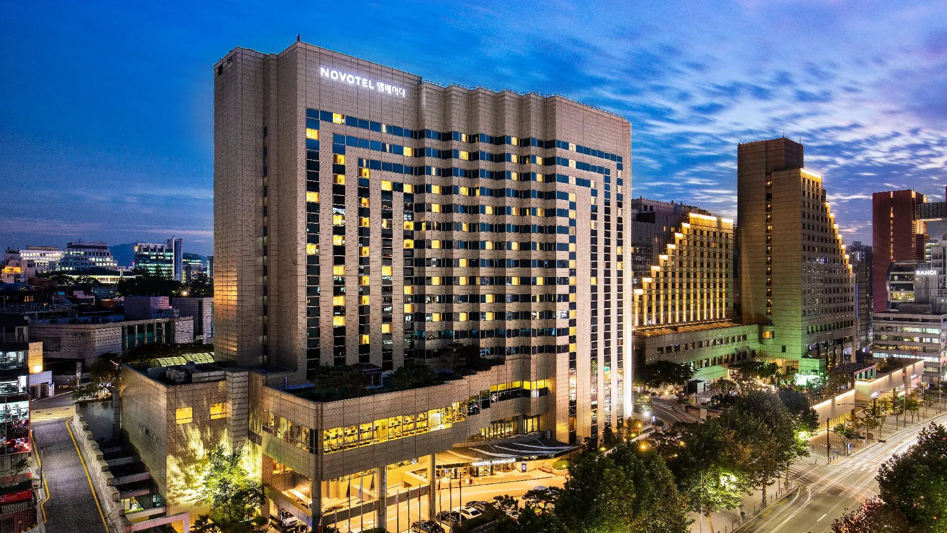 서울 노보텔 앰배서더 서울 강남  5성급 호텔 객실