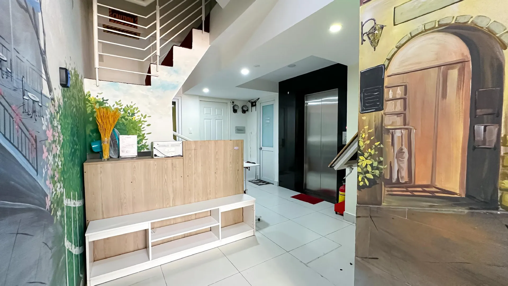 호치민 시리스 루네 레지던스 - 셀프 체크인 3성급 게스트하우스 레스토랑