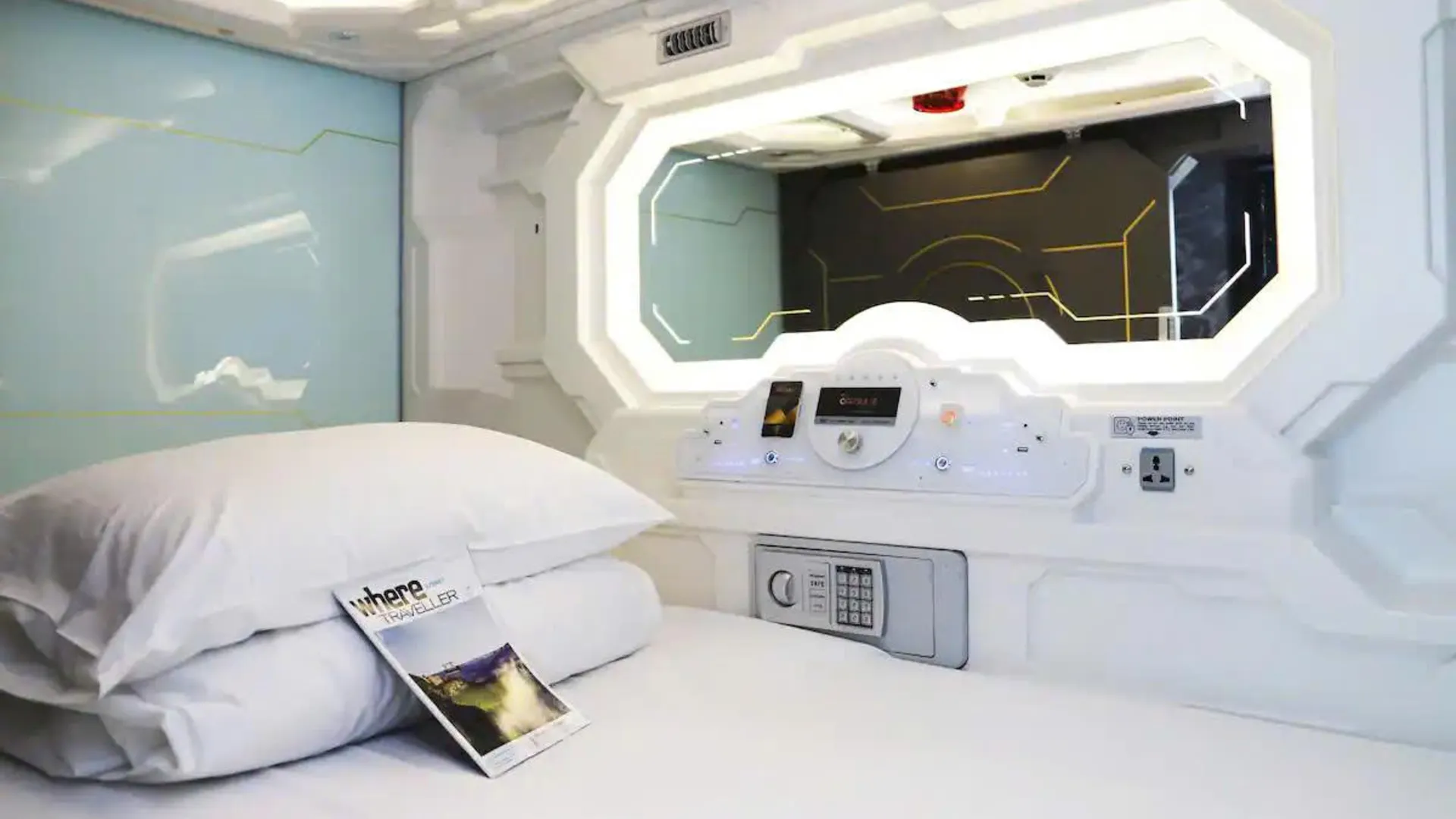 호치민 캡슐 리버사이드 사이공 2성급 호텔 객실