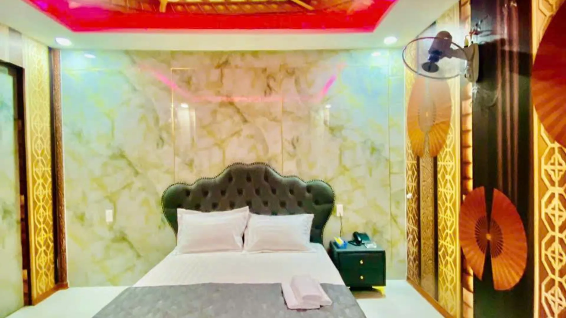 호치민 B 앤 K 호텔 - 디스트릭트 10 2성급 호텔 스위트룸