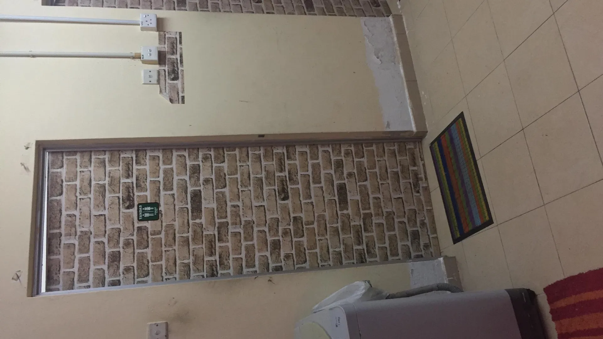 메르싱 반다르 머싱의 프라이빗 하우스 (1540m², 침실 3개, 프라이빗 욕실 2개) 1성급 싱글룸 스위트룸