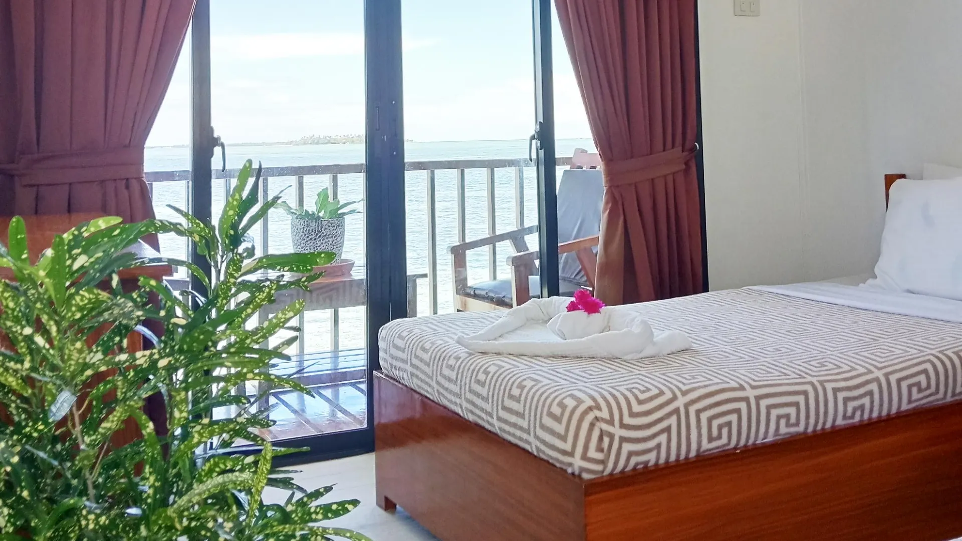 세부 날루수안 아일랜드 리조트 앤 마린 셍추어리 2성급 호텔 스위트룸