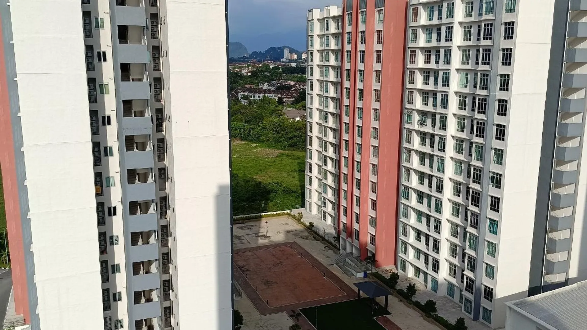 이포 캄풍 자와의 아파트먼트 (710m², 침실 2개, 프라이빗 욕실 2개) 4성급 게스트하우스 레스토랑