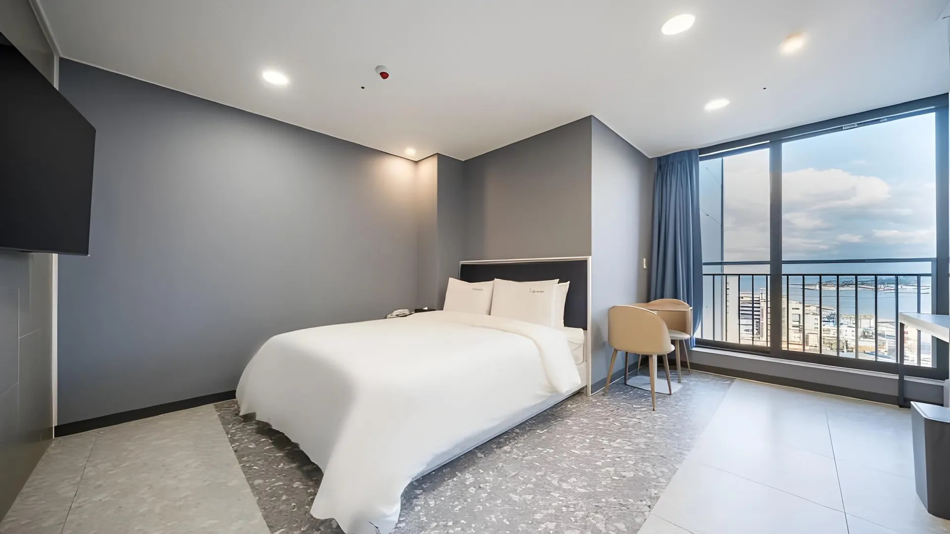 부산 더 뮤즈 호텔 앤 레지던스 3성급 호텔 스위트룸