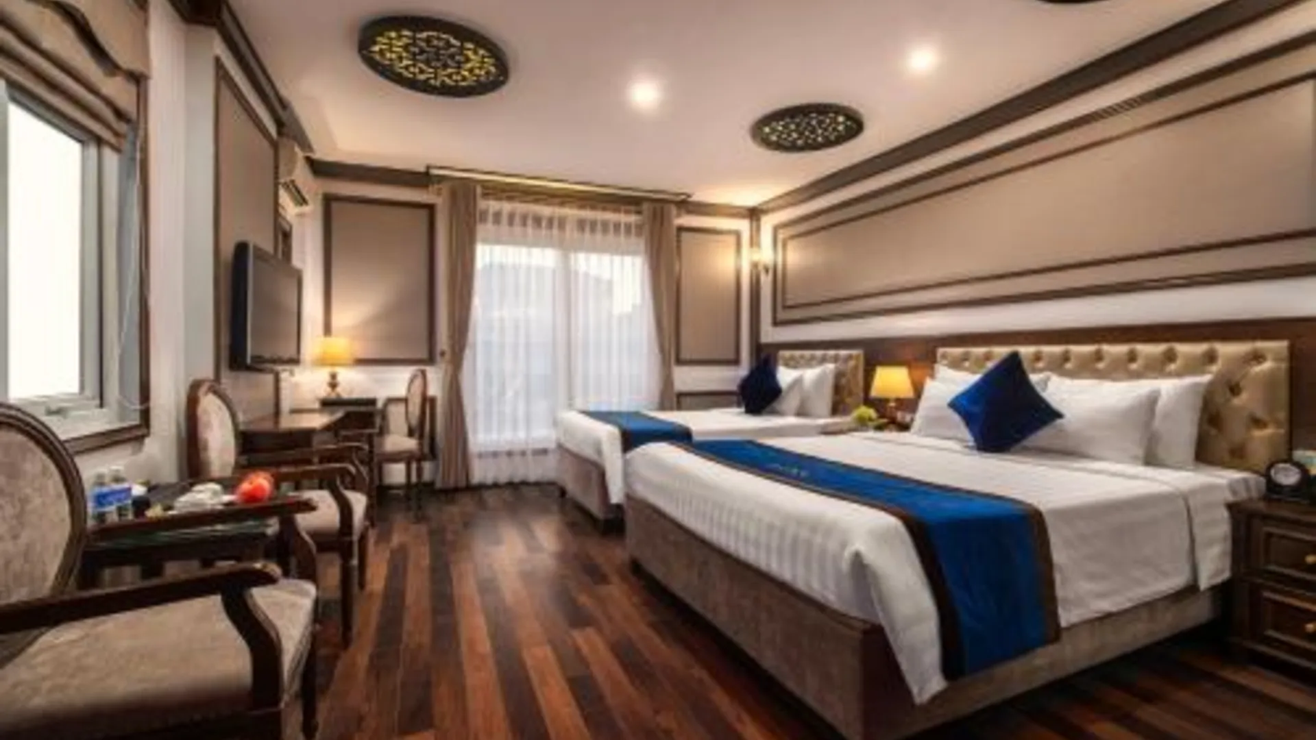 하노이 알리사 호텔 앤 스파 4성급 호텔 스위트룸