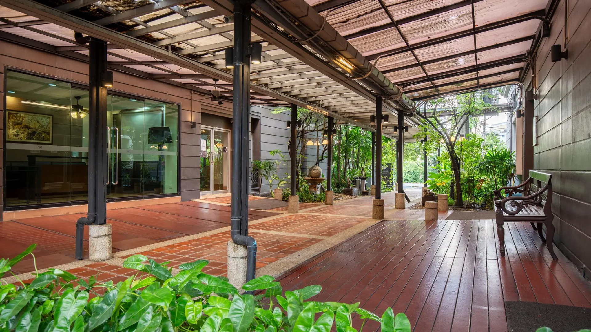 방콕 신시리 리조트 3성급 호텔 부대시설