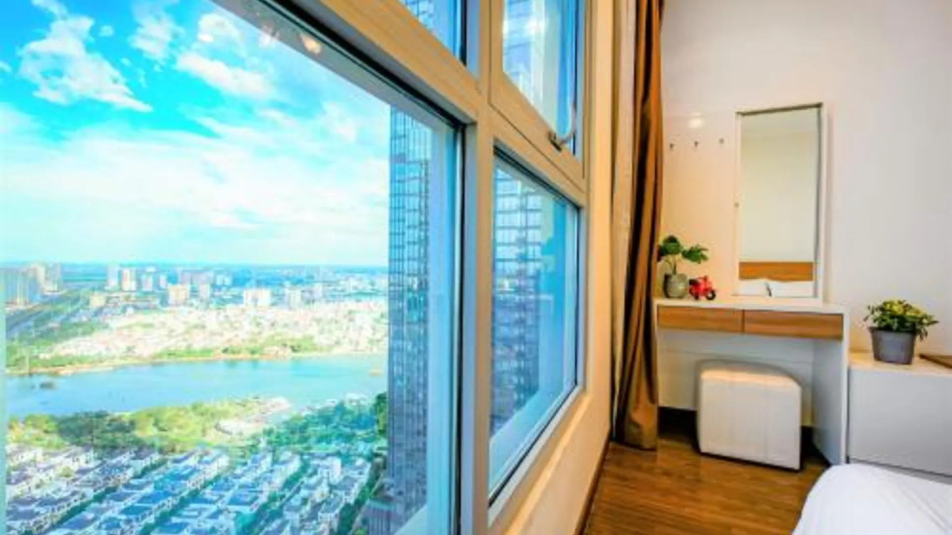 호치민 더 렉싱턴 스위트, 빈홈즈 센트럴 파크 앤 파라노믹뷰 3성급 게스트하우스 외관